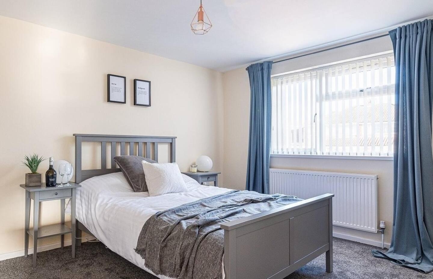 Dudley-Hospital-3Bed-Parking-Long Stay-Contractor بريرلي هيل المظهر الخارجي الصورة